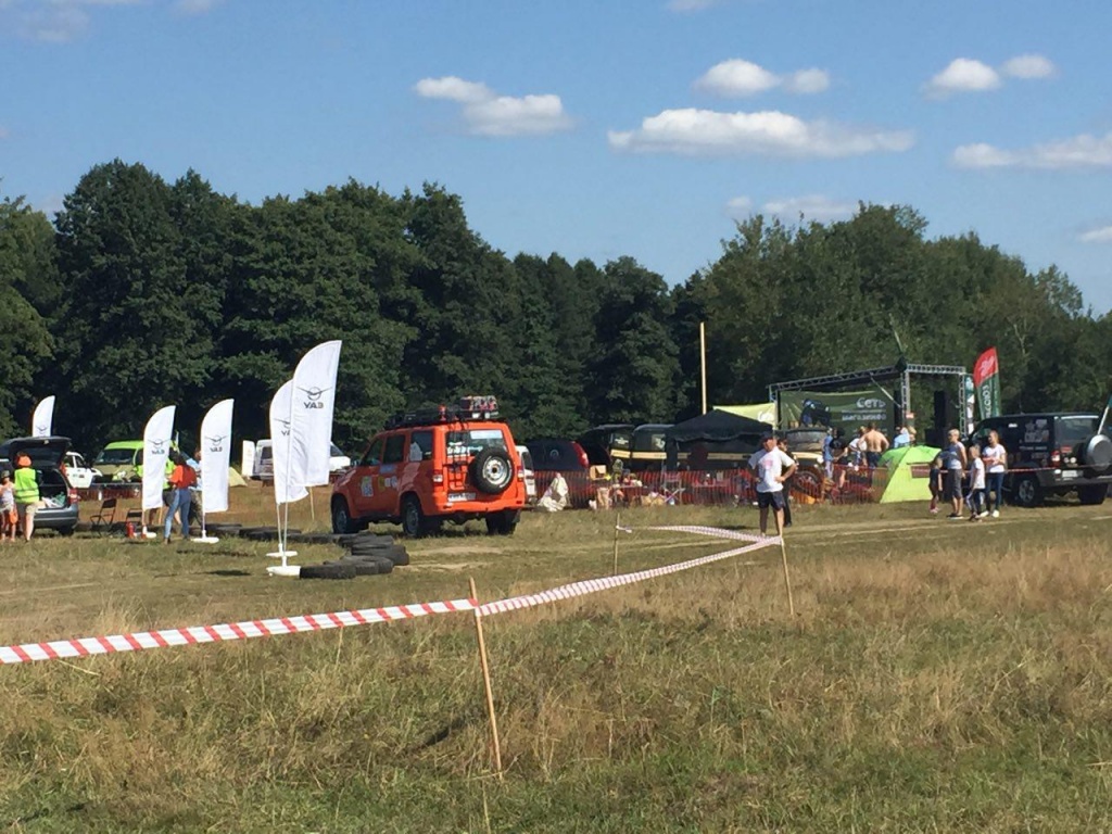 УАЗ 2.jpg УАЗ 2.jpg